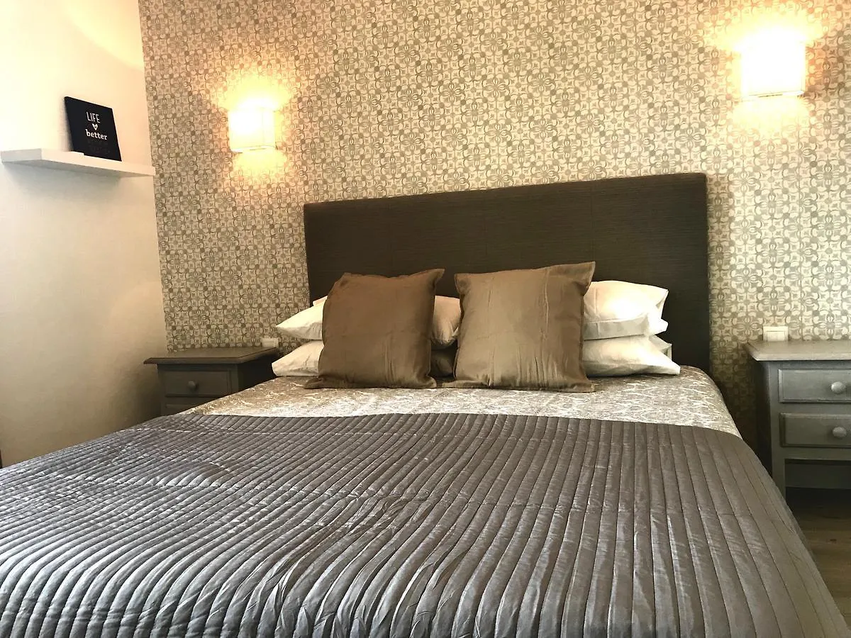Hotel Apartamento Zumaya 805 Marbella 0*,  Španělsko